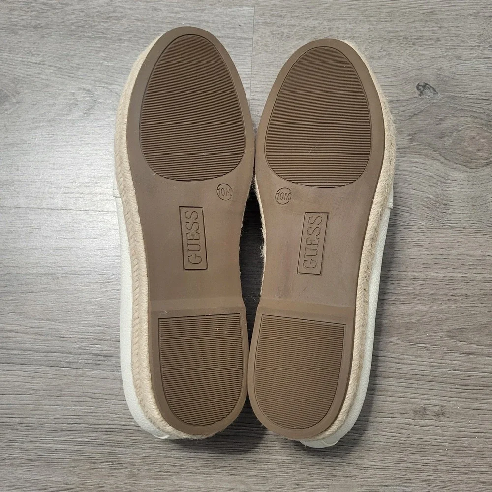 Guess Los Angeles Womens White Pebbled Espadrille Flats Bow Gold Logo Size 10